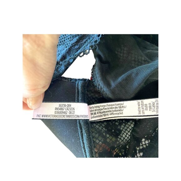 Victoria’s Secret Lace Bralette Black Size M Coquette Minimalist Sexy Glam Cute - Picture 3 of 9